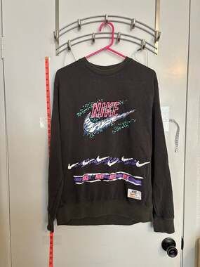Vintage Nike sweatshirt
